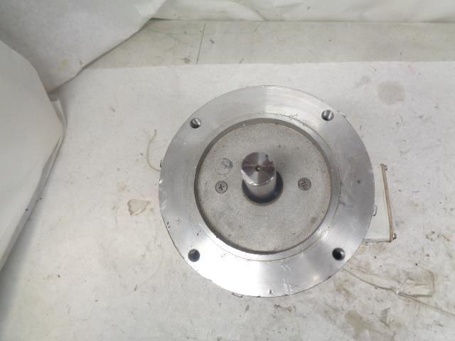 LEESON WASHGUARD C145T17WK7C G120588.00 3 PHASE MOTOR NEW J1