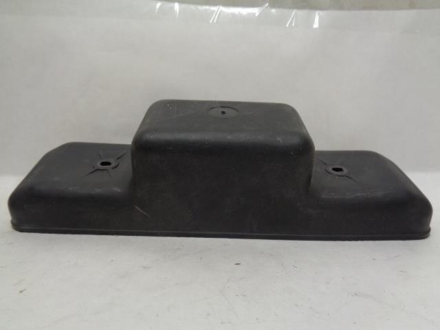 USED GENUINE PORSCHE REAR MARKER R/L HOUSING 944 631 427 00 R25T4