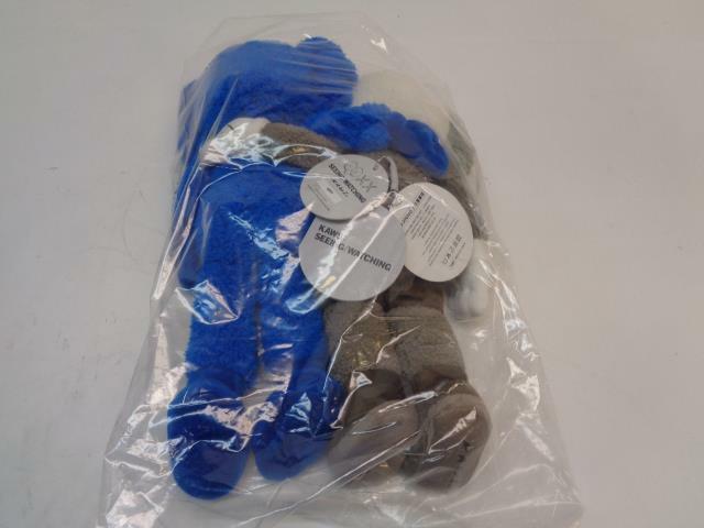 1 NEW KAWS SEEING/WATCHING PLUSH GREY/BLUE #6895 MISSING BOX SR