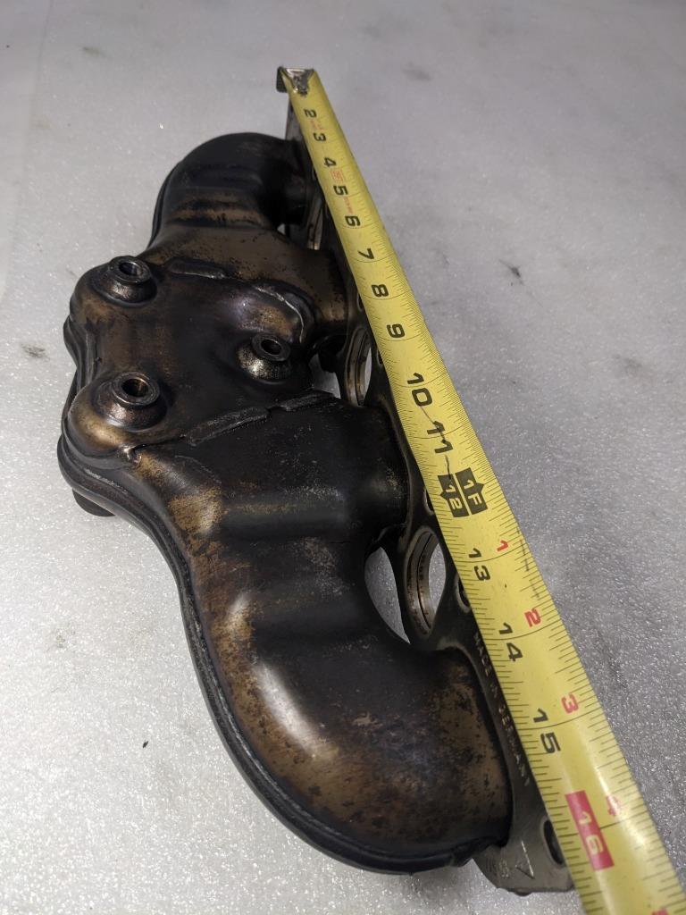 PORSCHE CAYENNE EXHAUST MANIFOLD TURBO 4.5L 94811111953 USED 996BGL