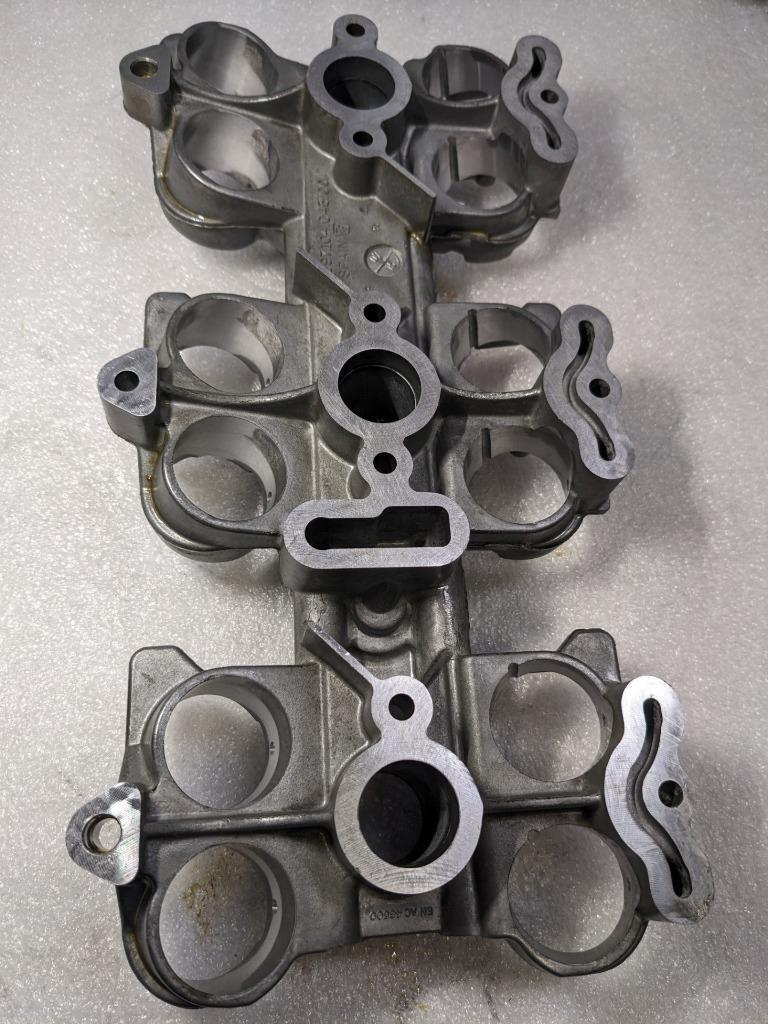 PORSCHE 987 BOXSTER TAPPET HOUSING 99710404300 USED 996B.G.L.