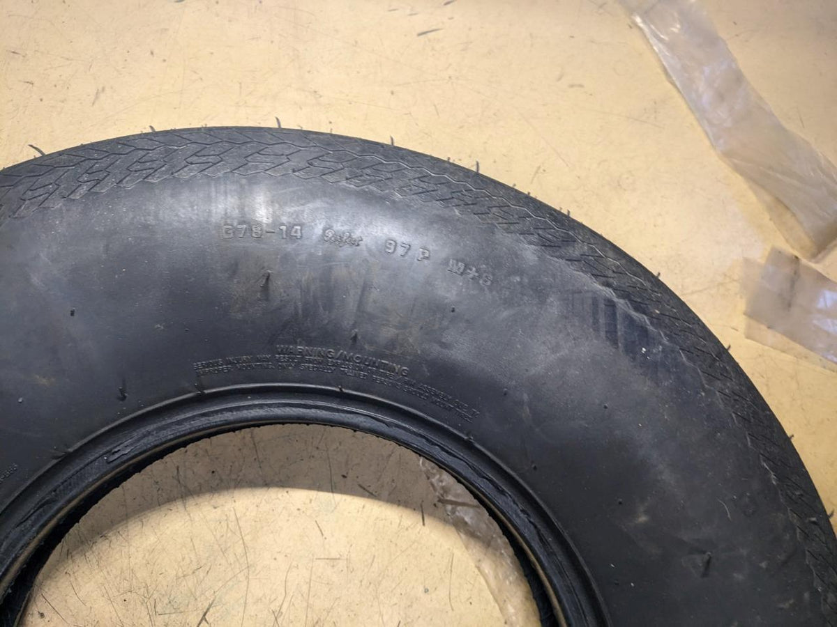 COKER CLASSIC WW 3-1/2" G78-14 TIRE 55481  CQ3