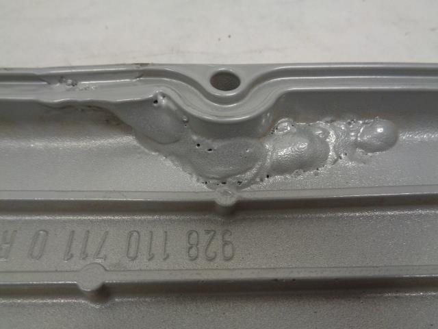 NEW PORSCHE 87-95 INTAKE RIGHT SIDE COVER 928 110 711 0R R20T6