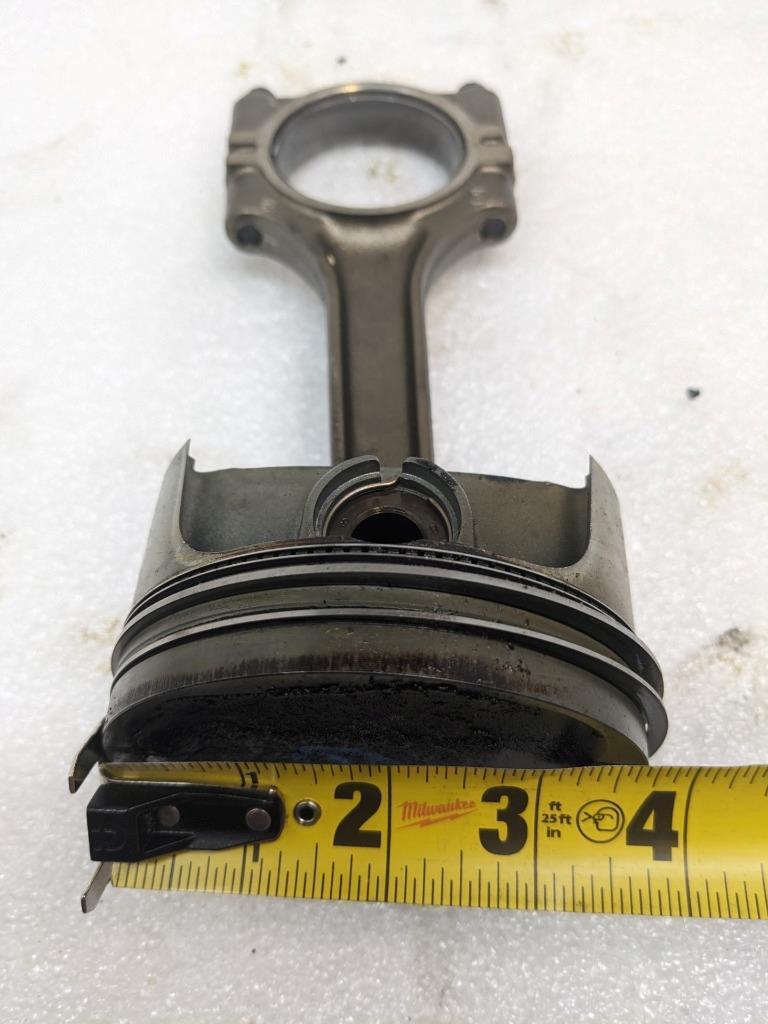 PORSCHE 911/996  CONNECTING PISTON ROD #6 9961031026R USED 996BGL2T2