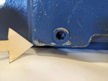 NEW SKF SAF 322 PILLOW BLOCK HOUSING CAST IRON 4 BOLT BASE SPLIT BLOCK BSRG4