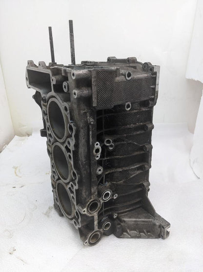 PORSCHE 911/996 RIGHT SIDE ENGINE BLOCK 9961011460R USED B2