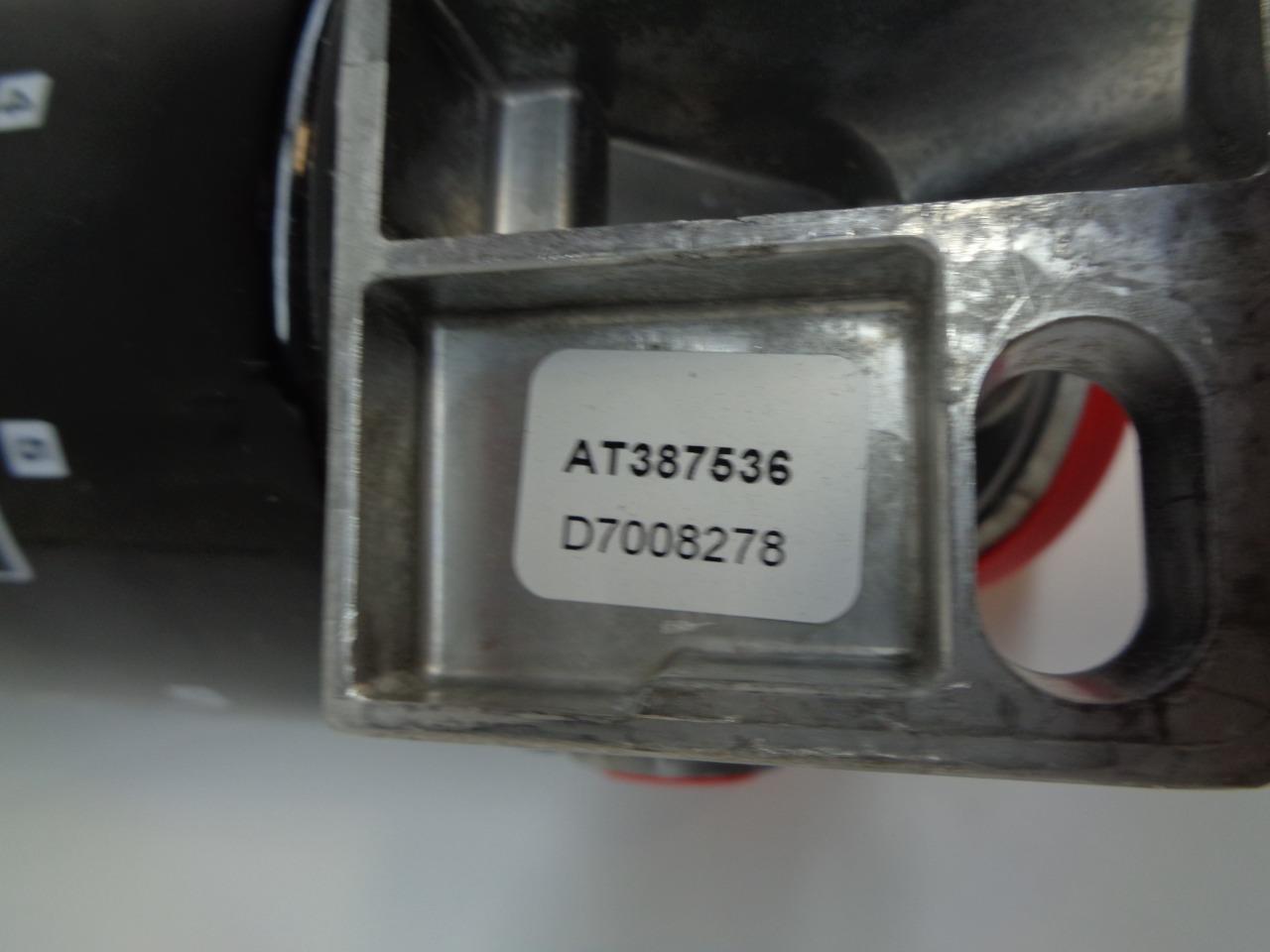 NEW JOHN DEERE FILTER ELEMENT FOR 320/325/328 SKID STEER AT365870 R12