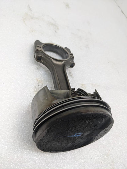 PORSCHE 911/996  CONNECTING PISTON ROD #4 9961031026R USED 996BGL2T2