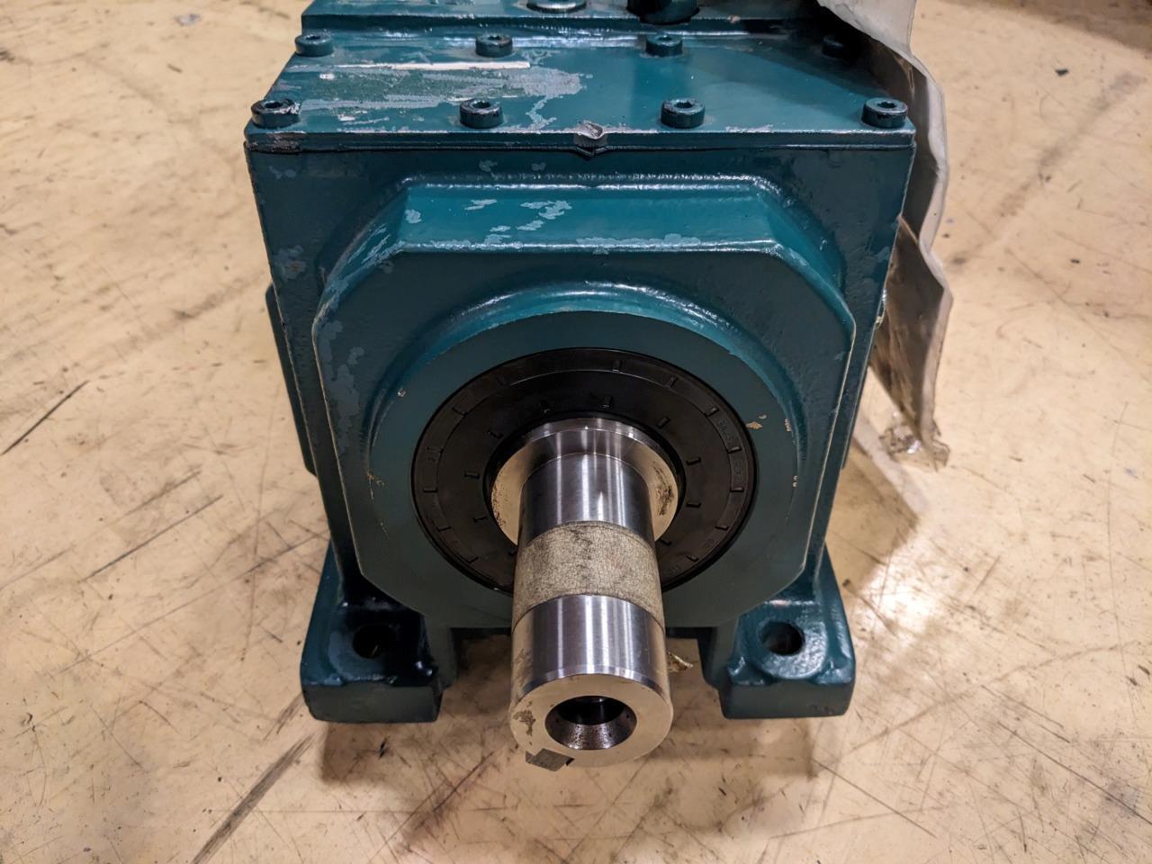 NEW DODGE QUANTIS IN-LINE HELICAL REDUCER CATALGUE NUMBER: HB682CN140TC BSRG6