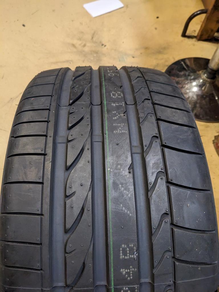 BRIDGESTONE POTENZA RE050A (*) BMW RFT RUNFLAT P 275 30 20 97Y XL TIRE 000539