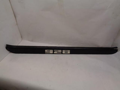 Porsche 928 84-91 Door Jam Scuff Plate Right 928 551 056 02 *DAMAGED GENUINE R23