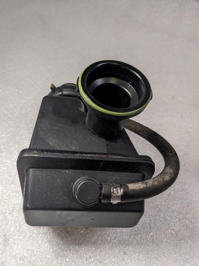 PORSCHE CAYMAN POWER STEERING HYDRAULIC FLUID RESERVOIR 98731422500 USED 996B.GL