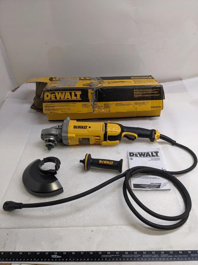 DEWALT DWE4597N PROTECT LARGE ANGLE GRINDER 7" DIA WHEEL 120 VAC NO-LOCK NEW R35