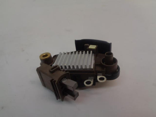 BRAND NEW TRANSPO ALTERNATOR VOLTAGE REGULATOR BRUSH ASSEMBLY M526 R13T1