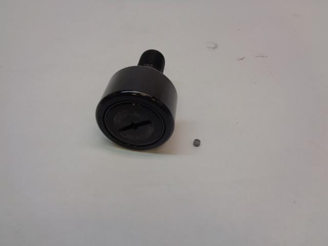 MCGILL 2" ROLLER DIA.X1-1/4" W 7/8" STUD DIA.X2" L SEALED STUD CAM FOLLOWER R29