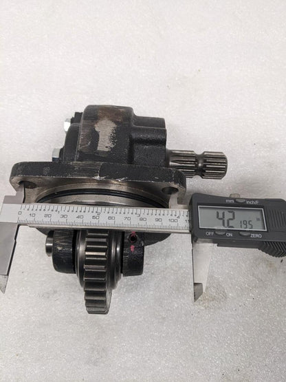 UNBRANDED SMALL PTO UNIT FOR TRACTOR 37 GEAR 2" SHAFT 15 SPLINE 4X3.8" NEW R11TA