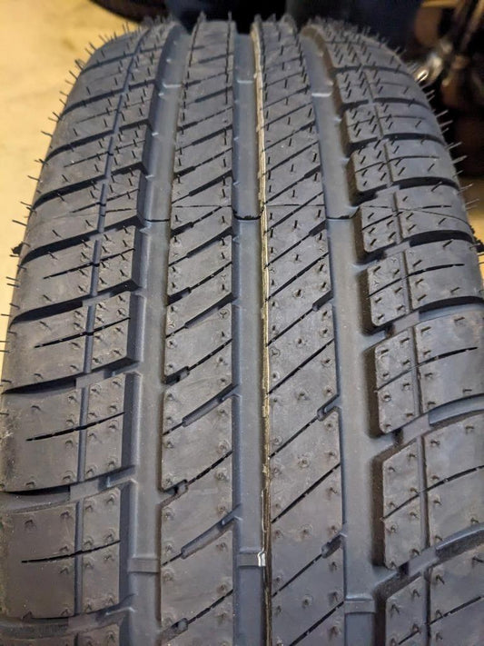 2 GOODYEAR ASSURANCE P 185 65 15 88T SL ALL SEASON TIRES 736001285 CQ2