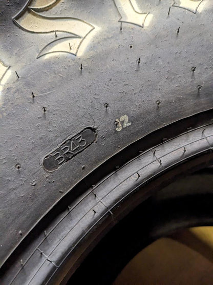 HOOSIER CO7 33.5 17. 16 DRAG SLICK RACING TIRE 18650C07109-1/2" CQ3