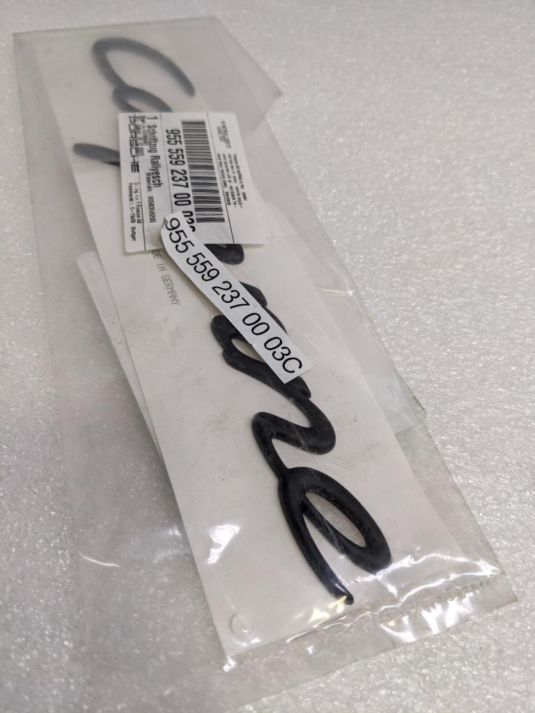 PORSCHE 9555592370003C CAYENNE HATCH LOGO BLACK FOR 04-10 CAYENNE NEW PGB2TB