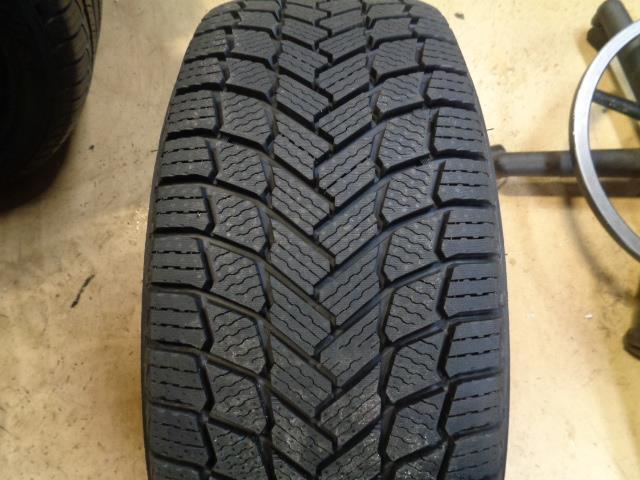 1 MICHELIN X-ICE SNOW P 205 55 17 95T XL TIRE 23245 BQ1