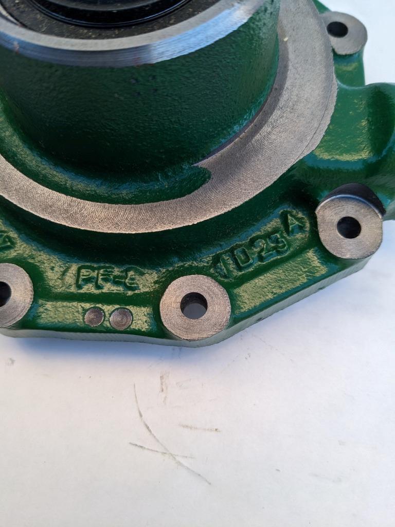 GENUINE JOHN DEERE HIGH FLOW WATER PUMP RE546906 R18