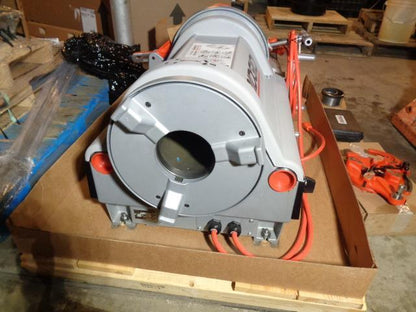 RIDGID 1224 PIPE THREADING MACHINE WITH 1/4"-2" UNIVERSAL DIE HEAD NEW B2