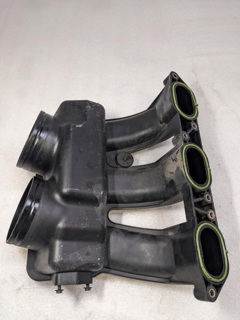 PORSCHE 911/996 INTAKE MANIFOLD/AIR DISTRIBUTOR 99611001555 USED 996B.G.L.