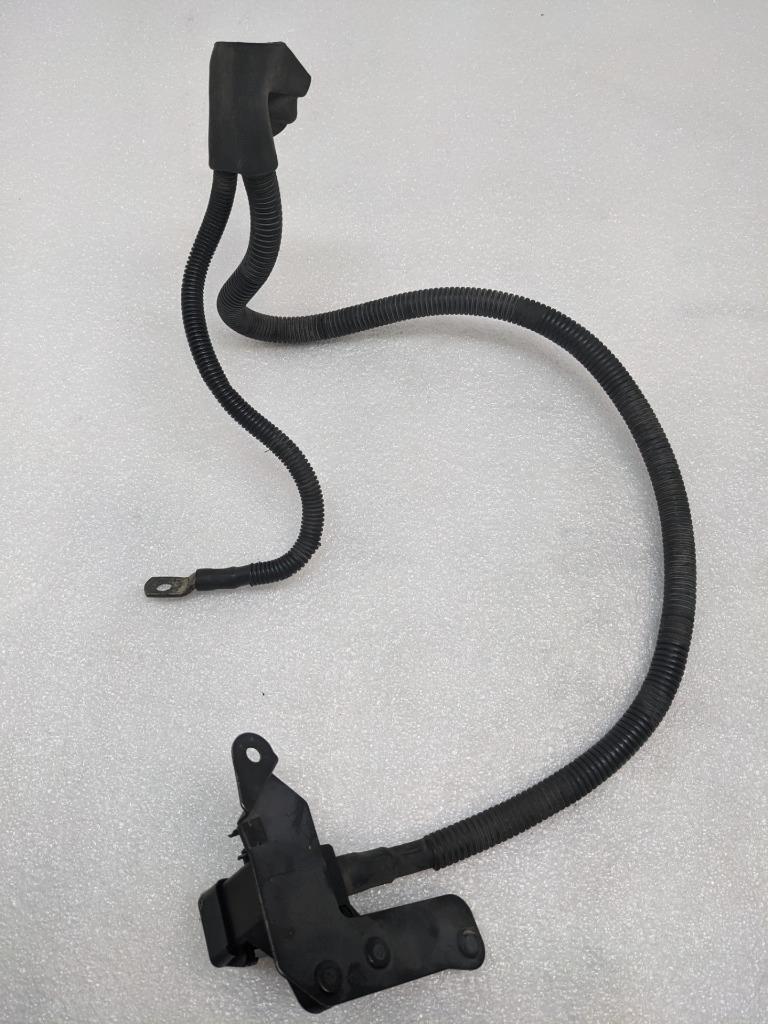 2002 996/911 PORSCHE BATTERY CABLE HARNESS WIRE JUNCTION 99661120300 996BGL2T2