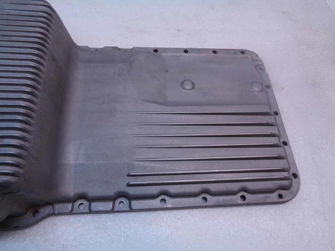 NEW GENUINE PORSCHE OIL PAN FITS PORSCHE 928 1984-1987 928 101 208 0R R24