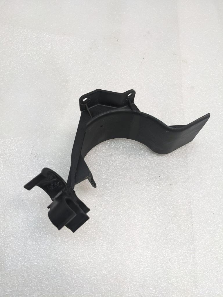 2005-2008 PORSCHE 911/996 PULLEY SHIELD BEZEL 99610221105 COVER USED 996BGL2T2