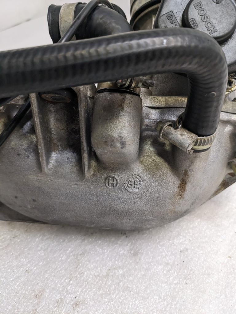 PORSCHE 9281101993R VALVE THROTTLE BODY FOR PORSCHE 928 USED R20