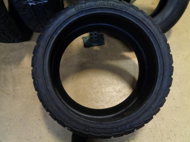 2 VENOM POWER TERRRA HUNTER X/T LT 33 13.5 24 109Q LRE 10PLY TIRES CVPXT05 BQ3