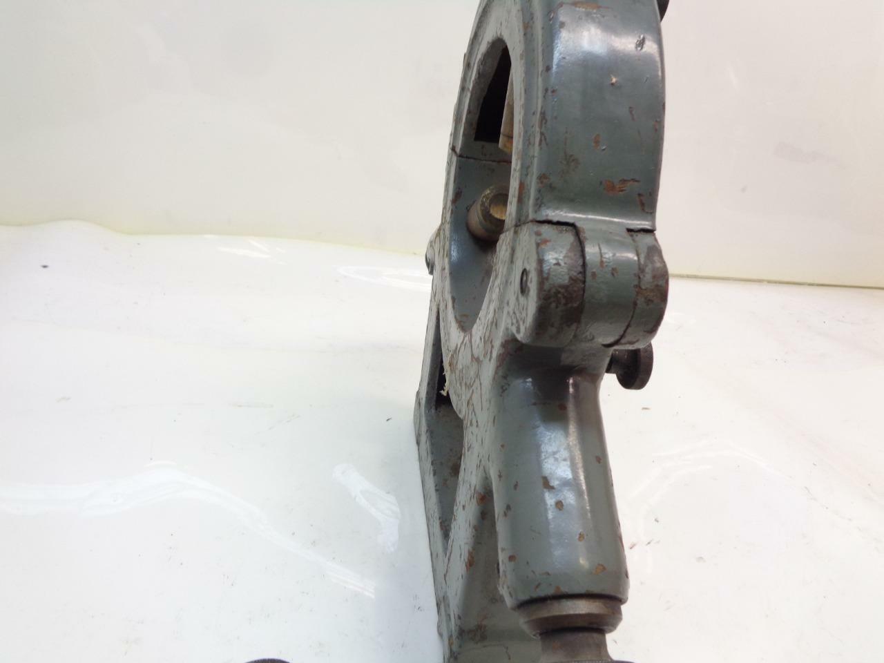 USED LATHE STEADY REST W/ LATHE FOLLOW REST 5" CAPACITY H1