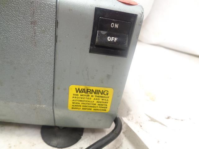 GAST VACUUM PUMP DOA-V192-AA 60HZ 115VAC NEW J1