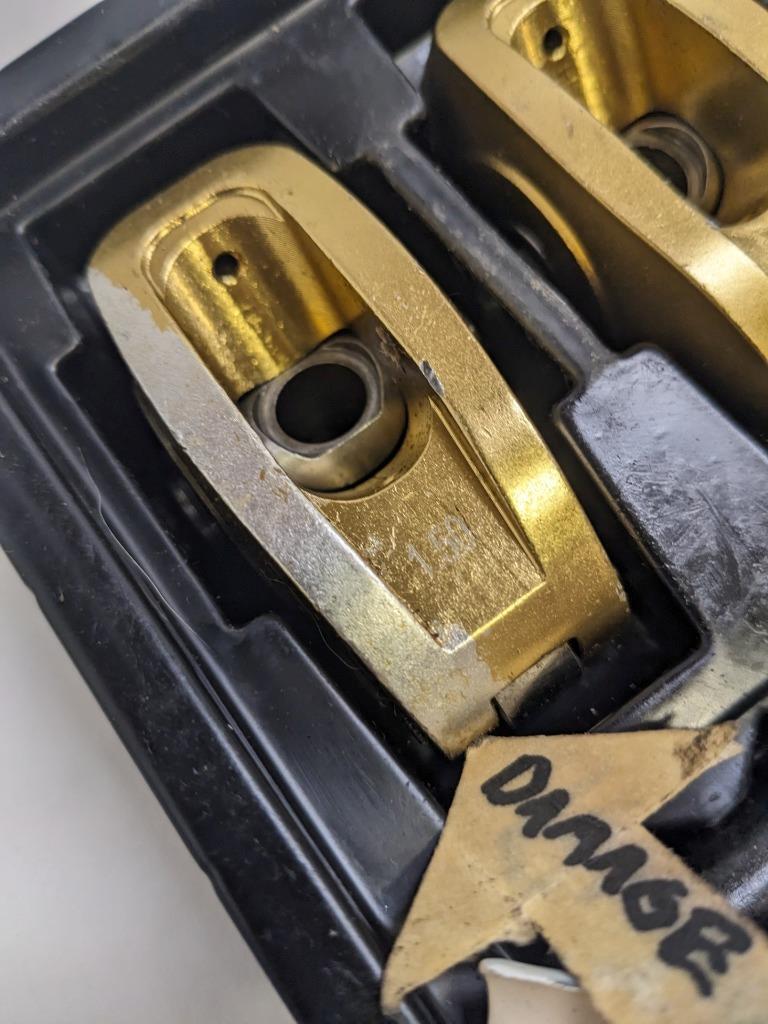 SPEED MASTER79 ALUMINUM ROLLER ROCKER ARMS SET 8/16 PCE261100401 USED R29