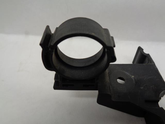 USED PORSCHE CAYENNE WATER TUBE MOUNTING UPPER/LOWER PIECES 948 106 059 03 R25T2