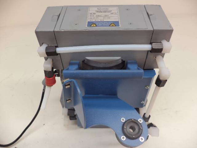 VACUUBRAND VACUUM PUMP UNIT PC201 DRY CHEMISTRY R33