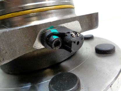 NEW MOOG 515020 WHEEL BEARING & HUB ASSEMBLY w/o WIRING (DAMAGED) R9