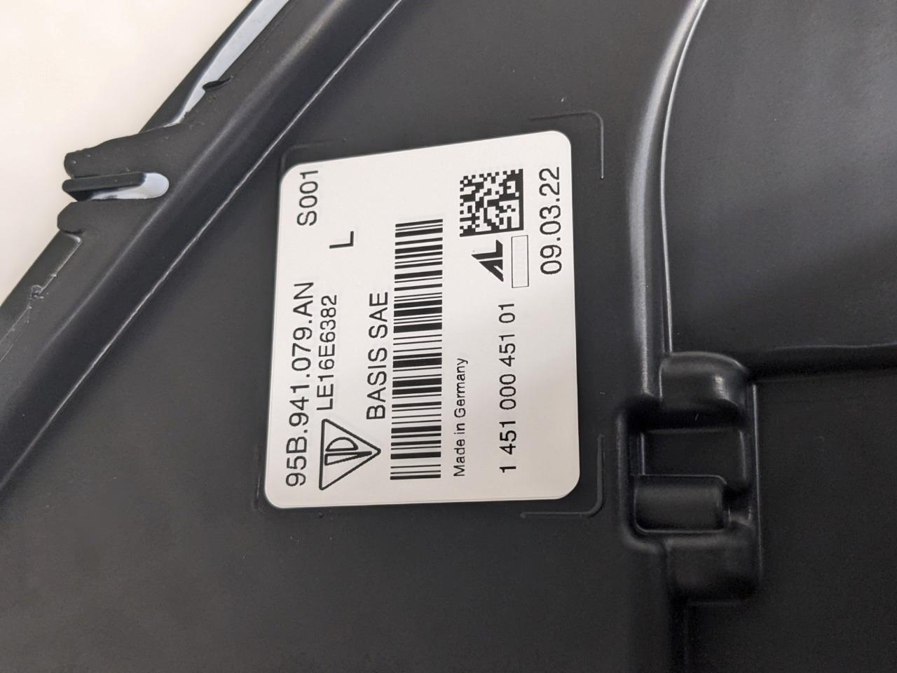 PORSCHE 95B941079AN HEADLIGHT ASSEMBLY (LEFT)  MACAN 2019-2021 NEW PGB2