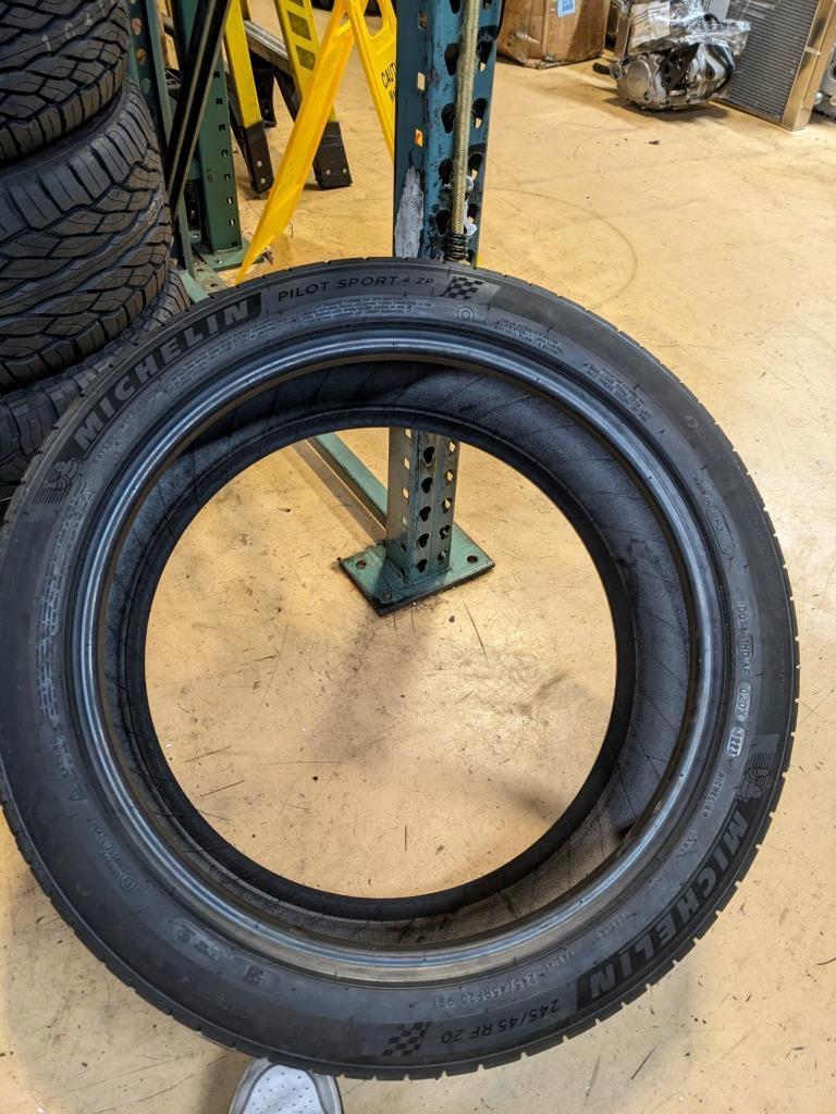 MICHELIN PILOT SPORT 4 ZP P 245 45 20 99Y XL TIRE 52969 CQ2