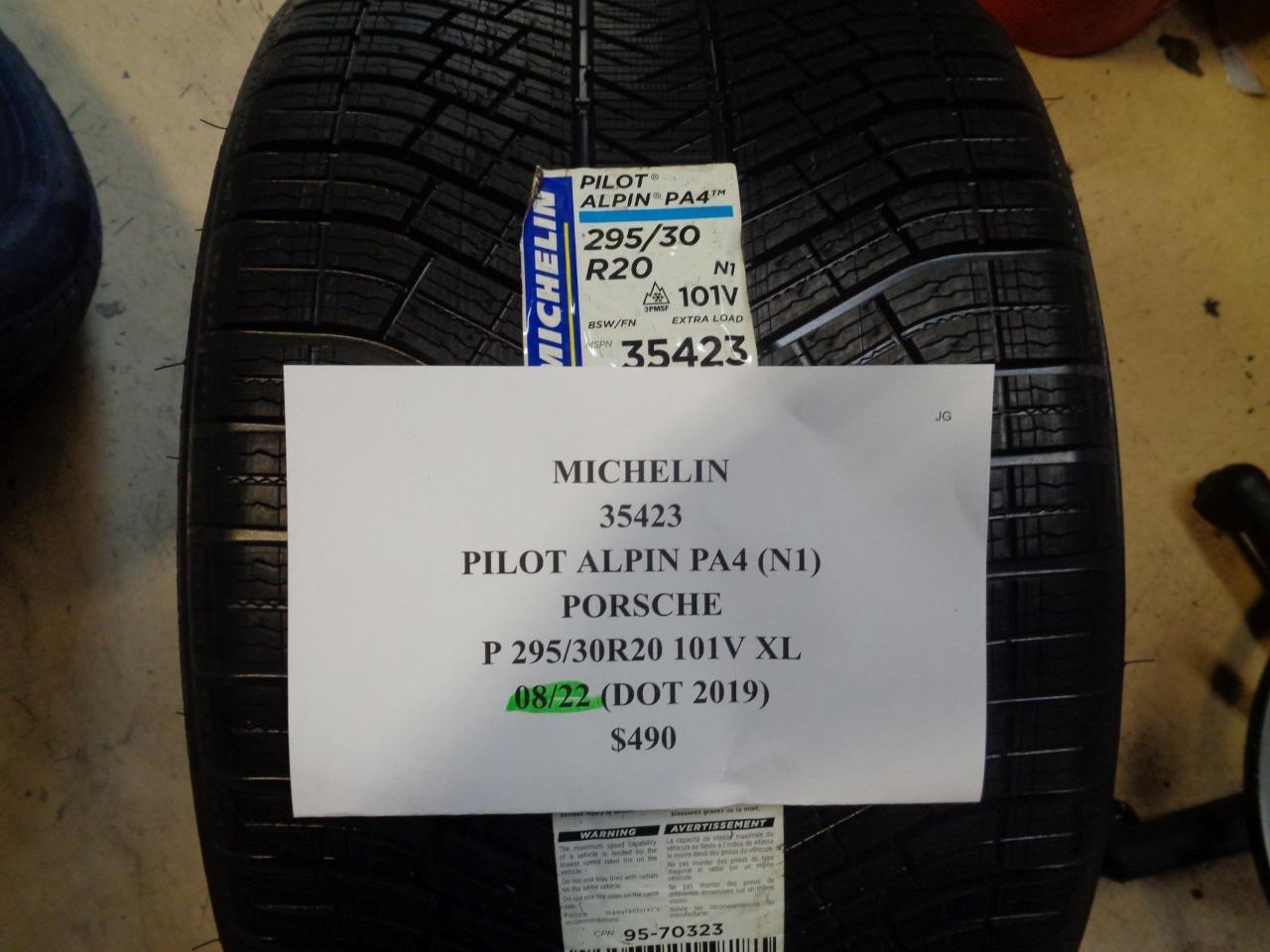 1 NEW TIRE MICHELIN PILOT ALPIN PA4 (N1) PORSCHE 295 30 20 101V XL 35423