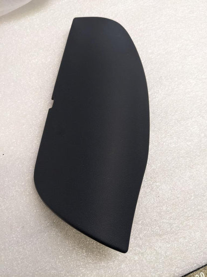 PORSCHE 95550515610G2X RIGHT TOW HOOK COVER FOR 08-10 CAYENNE NEW PGB2TB