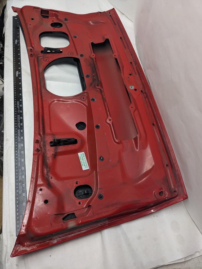 PORSCHE REAR TRUNK LID RED W/ GRILLE & LOWER BRACKET FOR 94 996 CARRERA USED R22