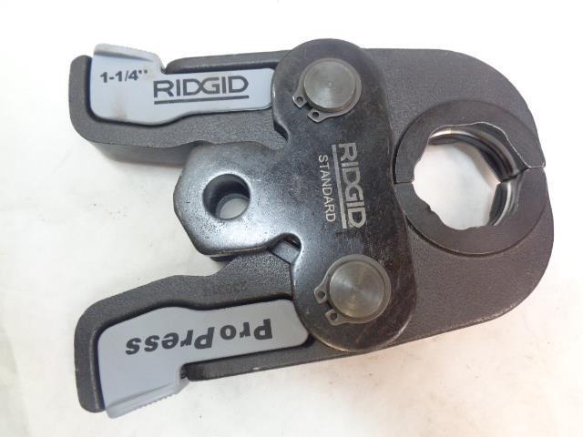 RIDGID RP 350 PRESS TOOL BATTERY KIT 67053 WITH 1/2" TO 2" PROPRESS JAWS NEW R35