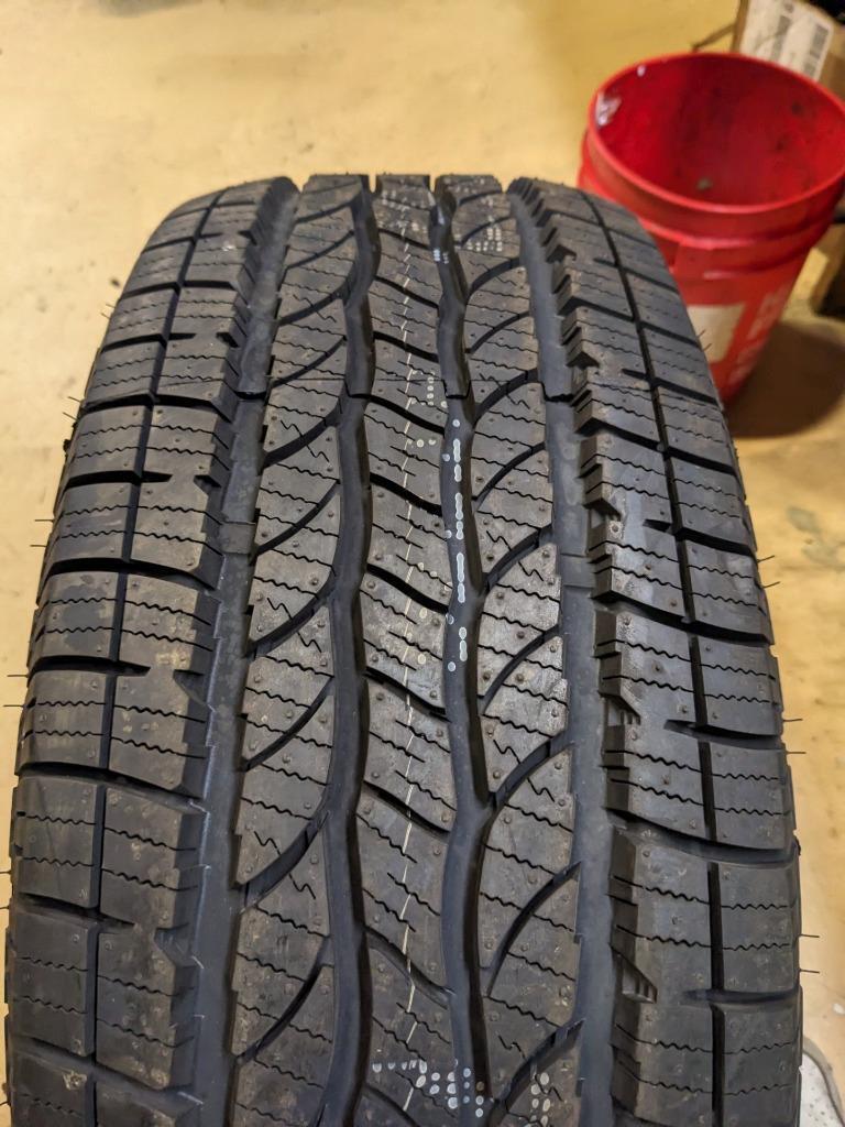 MAXXIS BRAVO HT 770 BSW P 275 60 17 110S SL TIRE TP00313400 CQ3