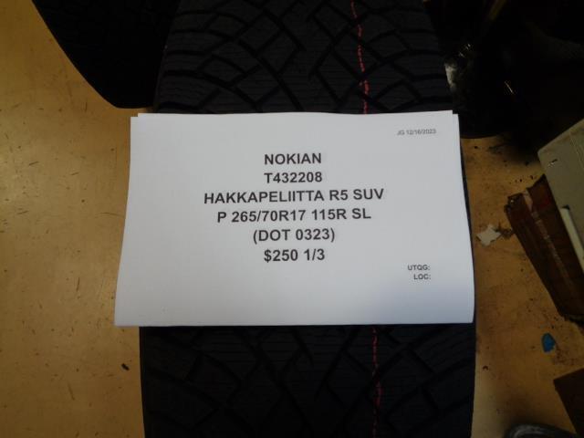 1 NOKIAN HAKKAPELIITTA R5 SUV P 265 70 17 115R SL TIRE T432208 CQ2