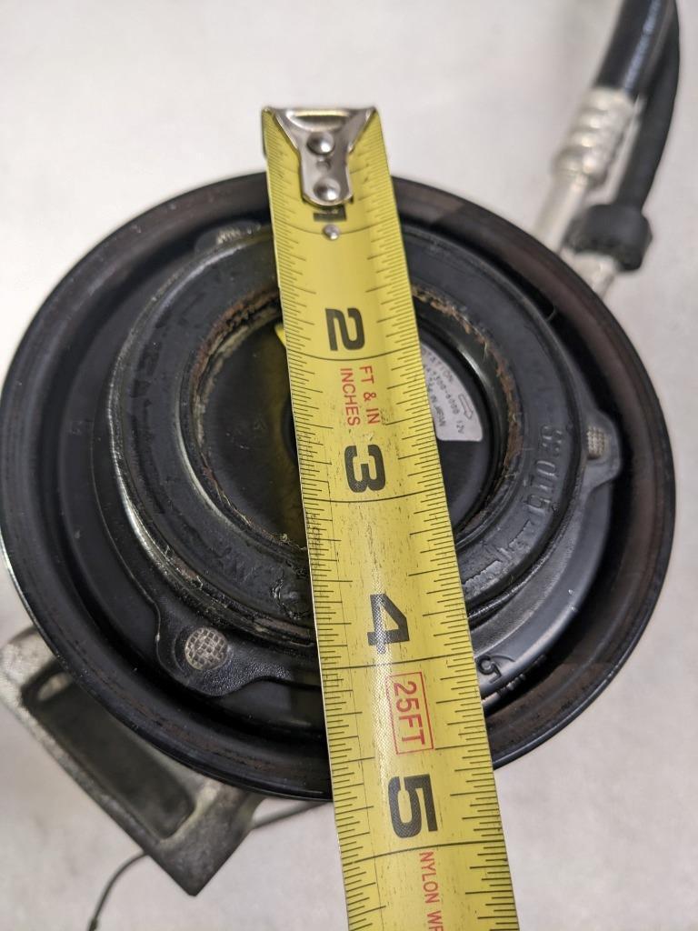 PORSCHE 911 996 BOXSTER DENSO A/C COMPRESSOR W/PIPE 99612601152 USED 996B.G.L.