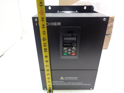 MERCKWEIR MK300-2T22G 3-PHASE 220V 22KW FREQUENCY CONVERTER NEW R29