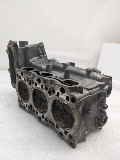 PORSCHE 911/996 CYLINDER HEAD ASSEMBLY W COVER 9961041391R #3 SR:0084  996GL2