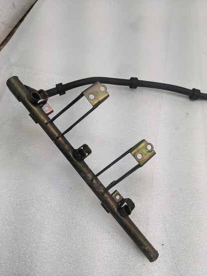 2005-2008 PORSCHE 911/996 BOXSTER FUEL RAIL/ HOSES 280158116 USED 996BGL2T2